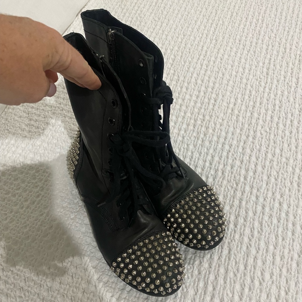 Steve Madden motorcycle boot